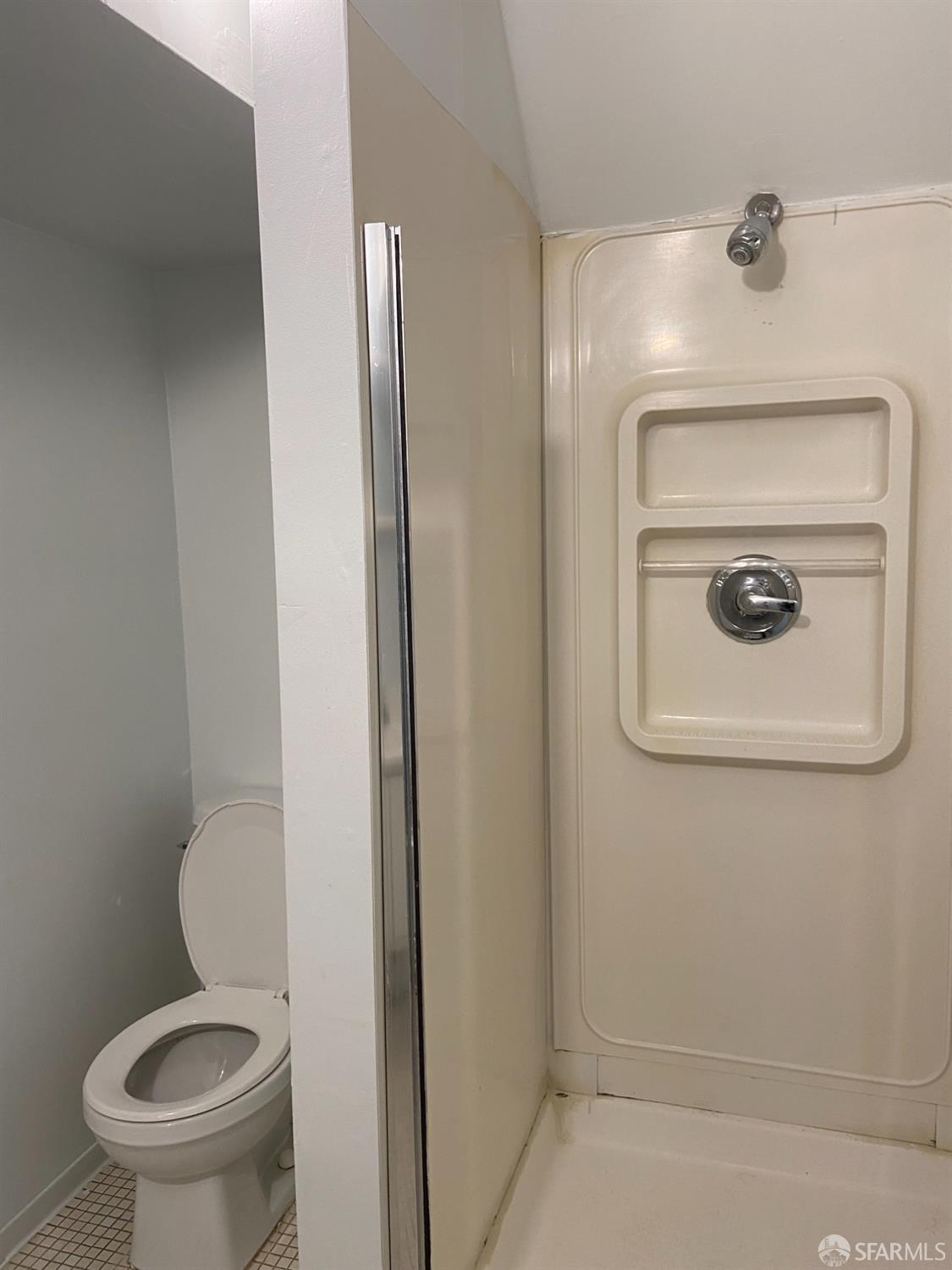Detail Gallery Image 11 of 13 For 1095 Pacific Ave, San Francisco,  CA 94133 - – Beds | – Baths
