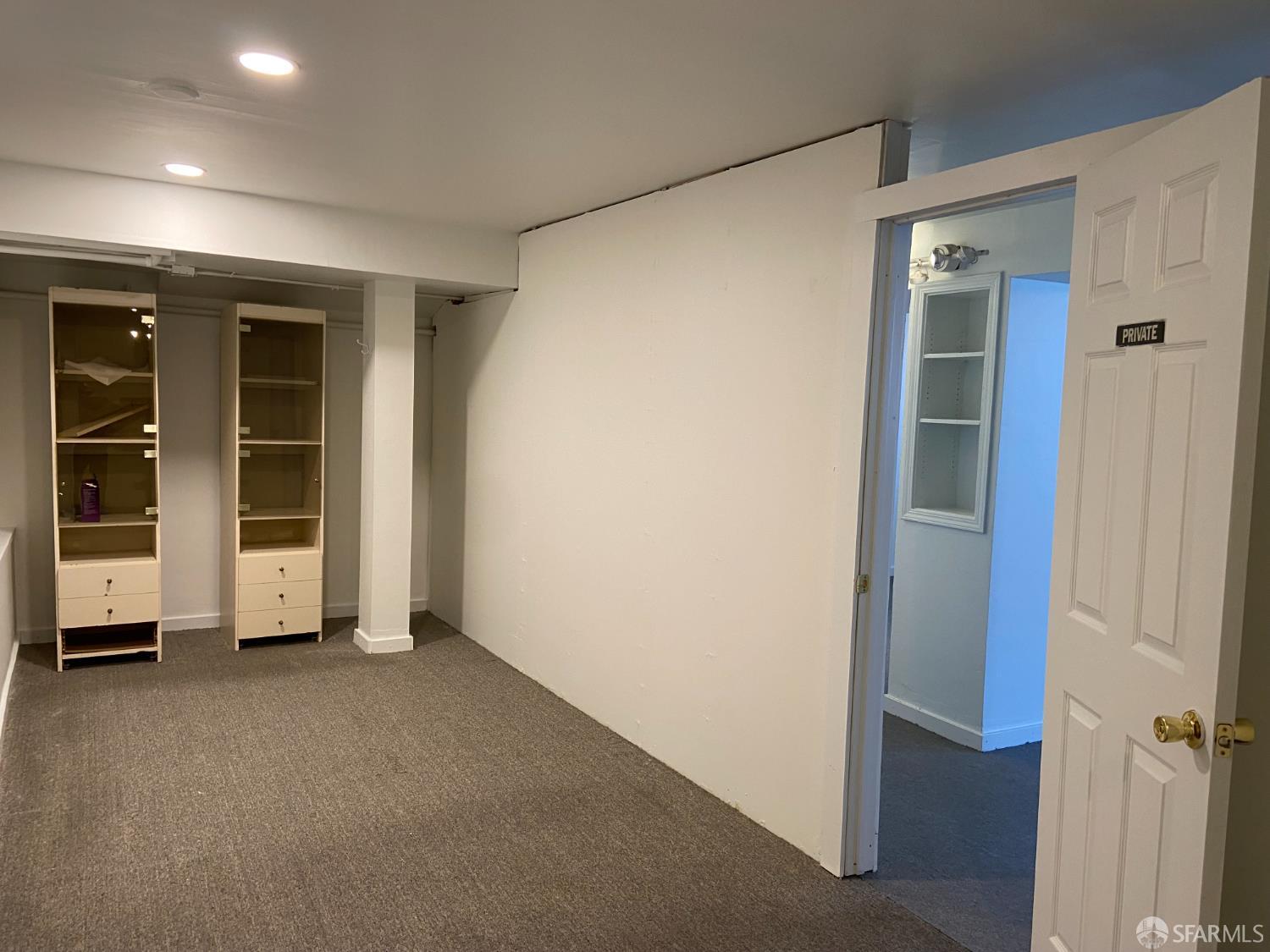 Detail Gallery Image 10 of 13 For 1095 Pacific Ave, San Francisco,  CA 94133 - – Beds | – Baths