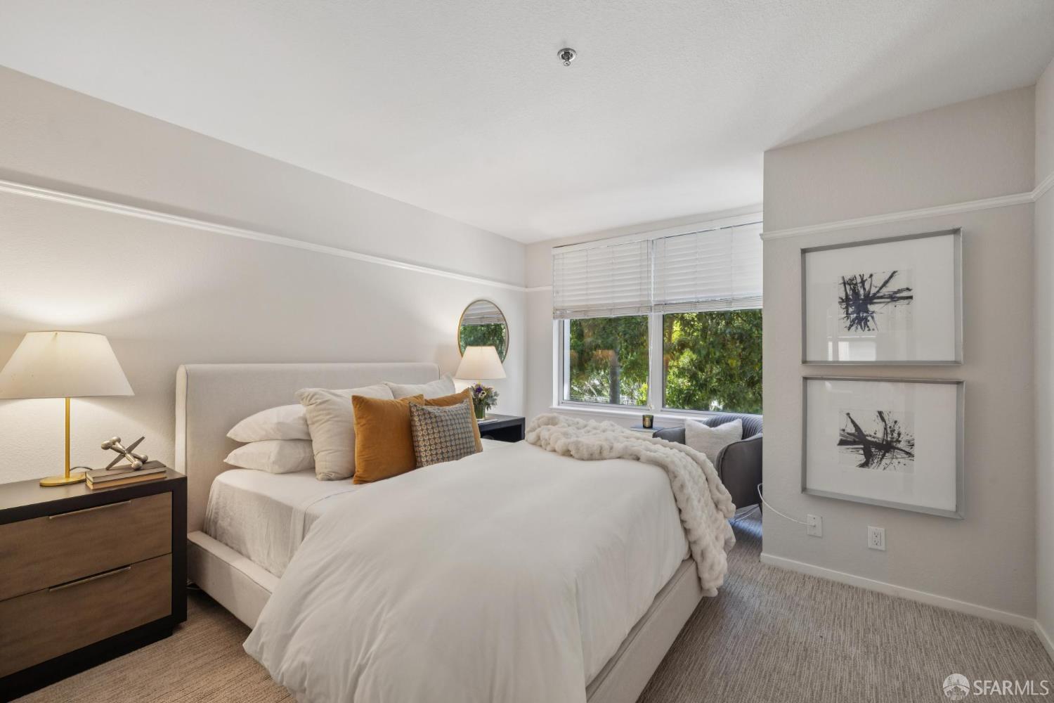 Detail Gallery Image 9 of 14 For 2075 Sutter St #215,  San Francisco,  CA 94115 - 2 Beds | 2 Baths