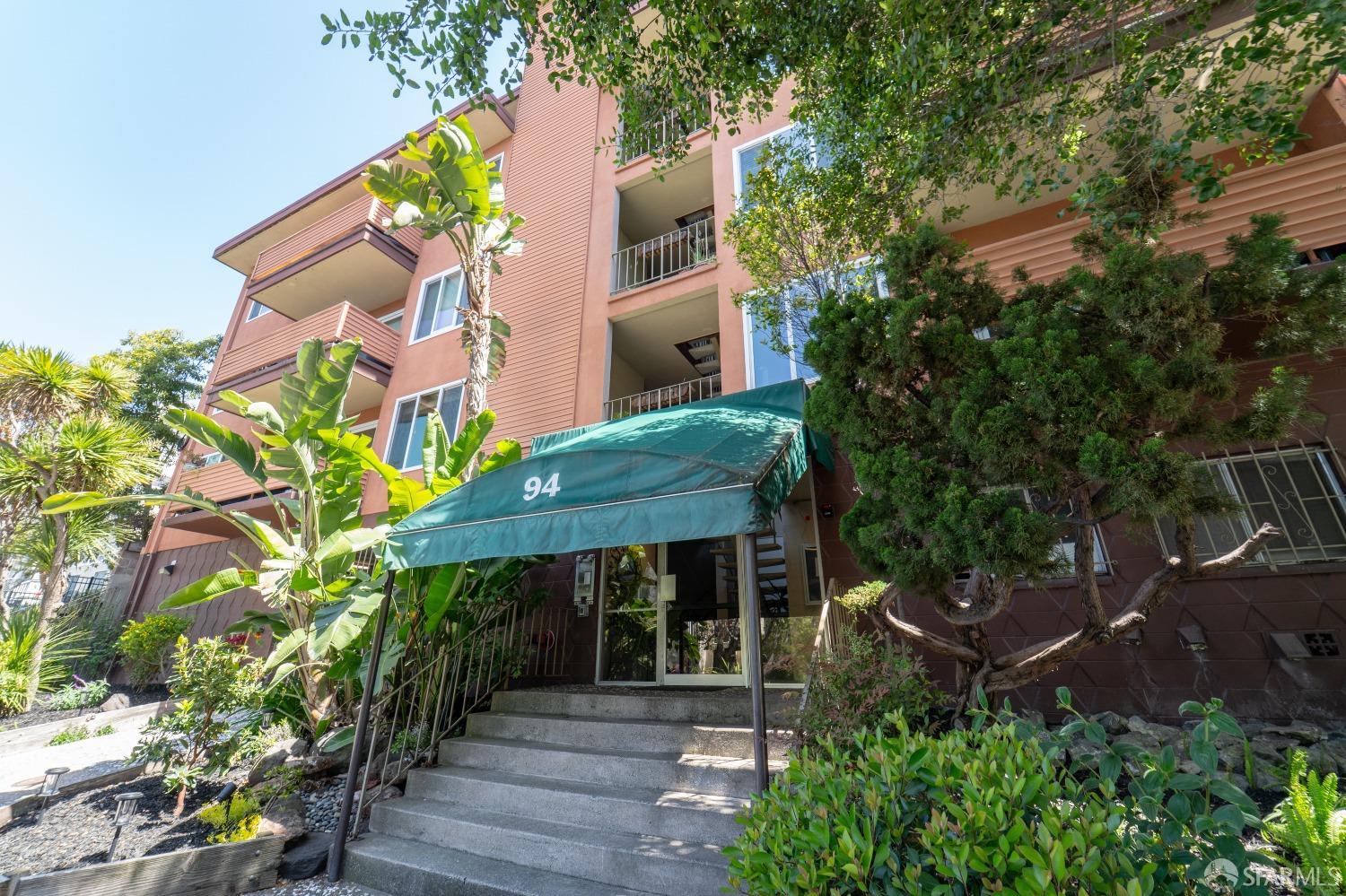 Detail Gallery Image 24 of 51 For 94 Bayo Vista Ave #304,  Oakland,  CA 94611 - 1 Beds | 1 Baths