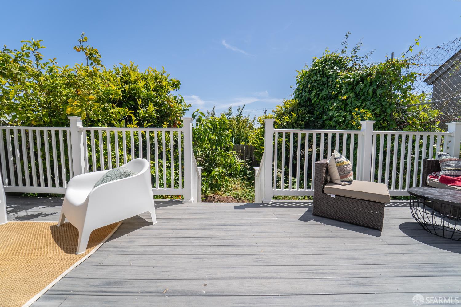 Detail Gallery Image 46 of 51 For 819 Brussels St, San Francisco,  CA 94134 - 6 Beds | 3 Baths
