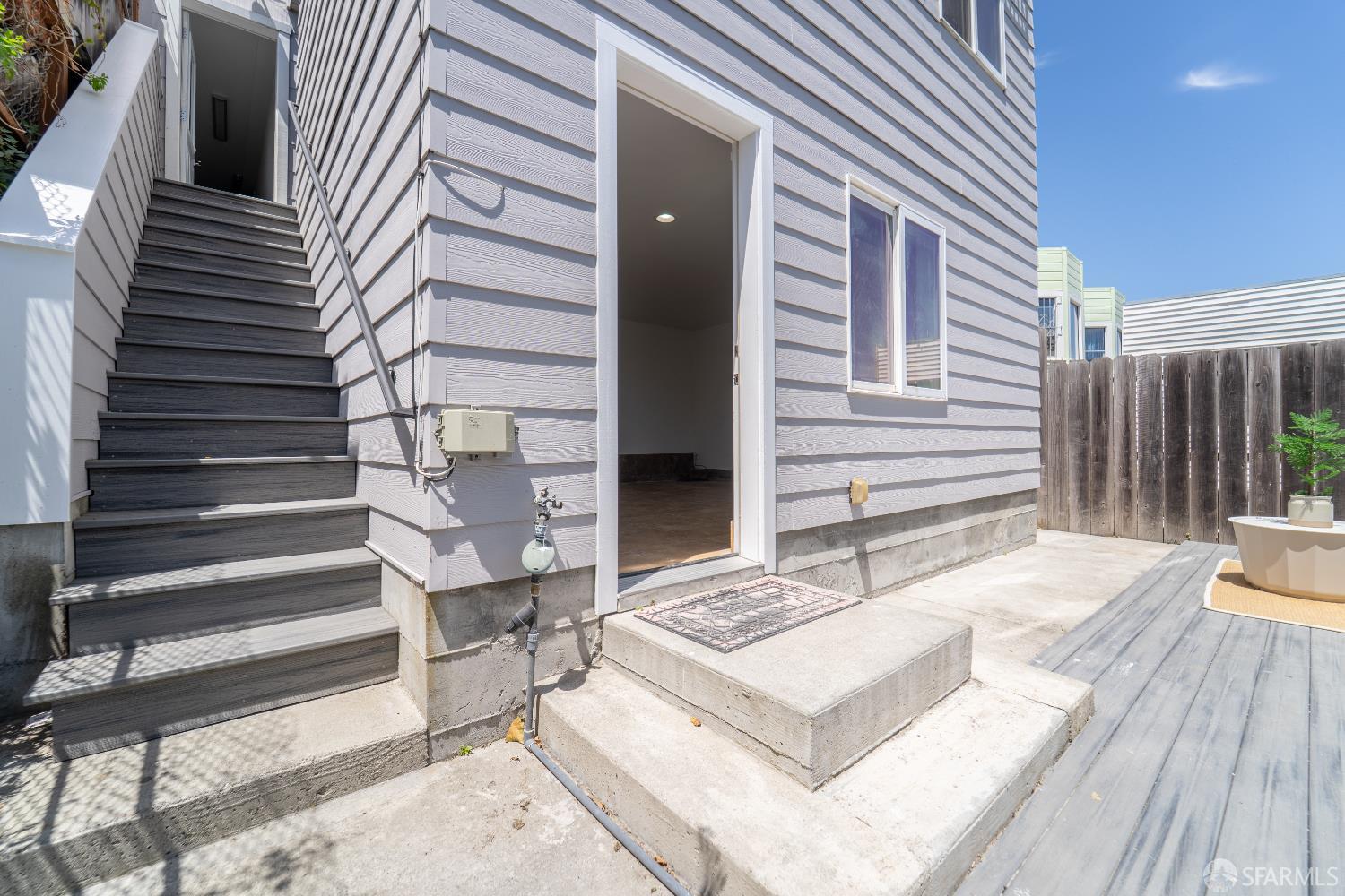 Detail Gallery Image 42 of 51 For 819 Brussels St, San Francisco,  CA 94134 - 6 Beds | 3 Baths