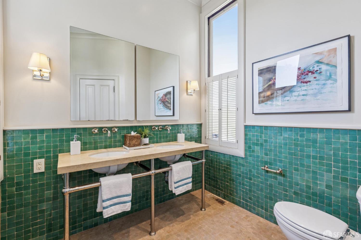 Detail Gallery Image 49 of 72 For 2221 Scott St, San Francisco,  CA 94115 - 5 Beds | 4/1 Baths