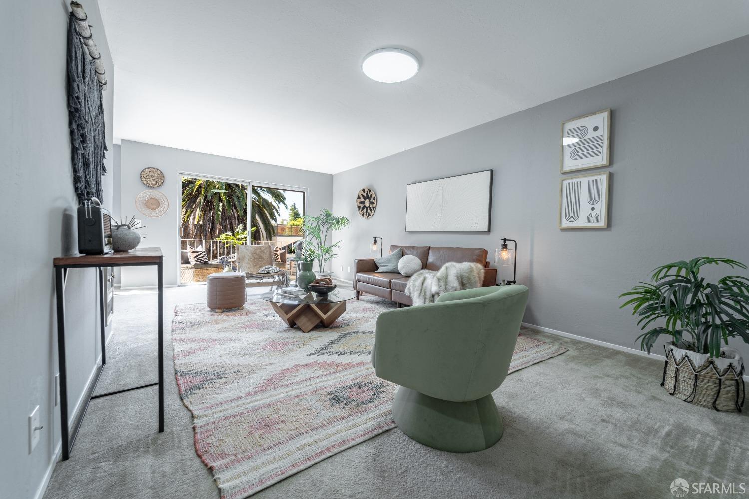 Detail Gallery Image 5 of 51 For 94 Bayo Vista Ave #304,  Oakland,  CA 94611 - 1 Beds | 1 Baths