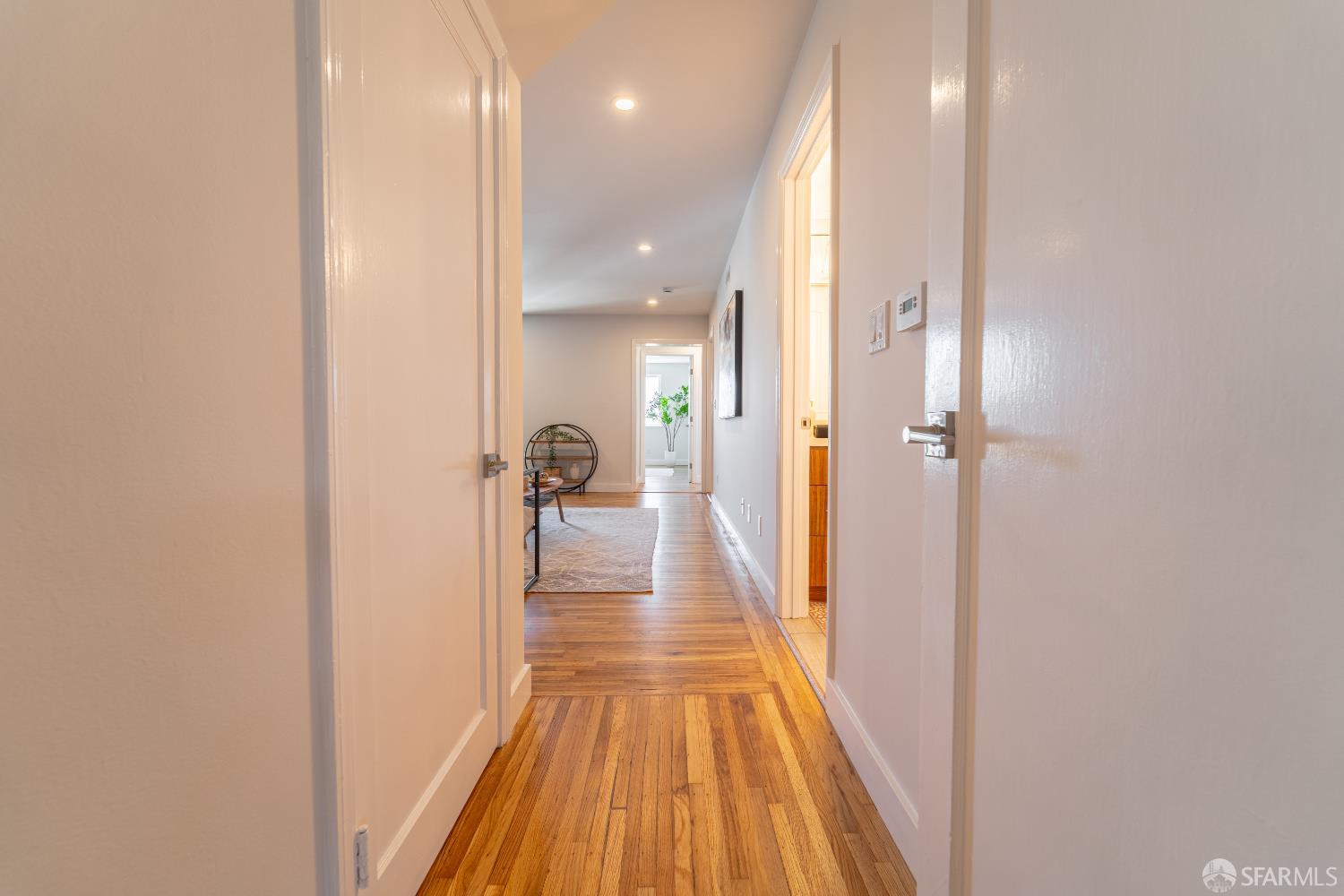 Detail Gallery Image 28 of 51 For 819 Brussels St, San Francisco,  CA 94134 - 6 Beds | 3 Baths