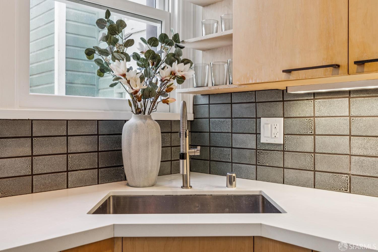 Detail Gallery Image 13 of 45 For 67 Otsego Ave, San Francisco,  CA 94112 - 3 Beds | 2 Baths