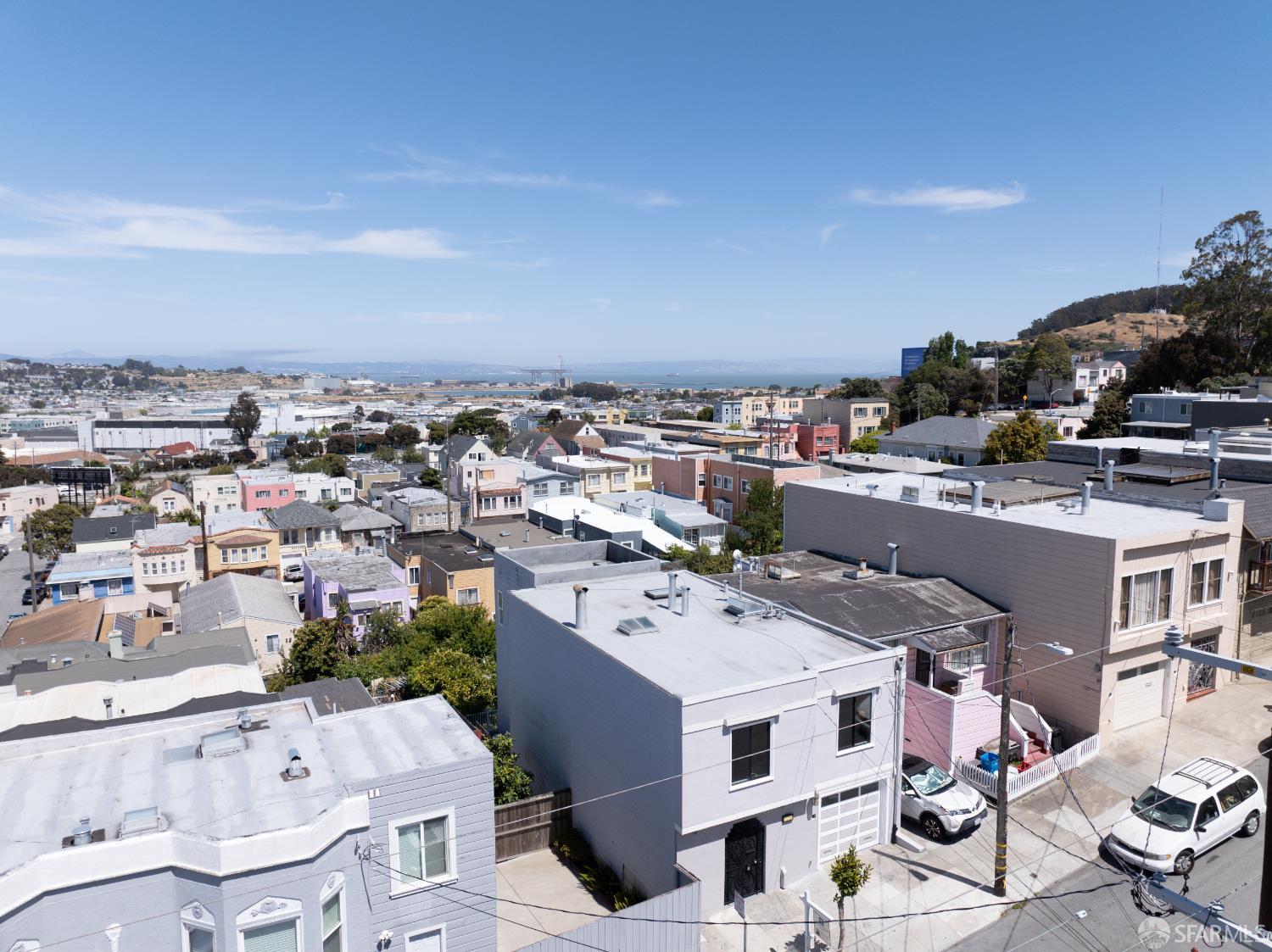 Detail Gallery Image 34 of 51 For 819 Brussels St, San Francisco,  CA 94134 - 6 Beds | 3 Baths