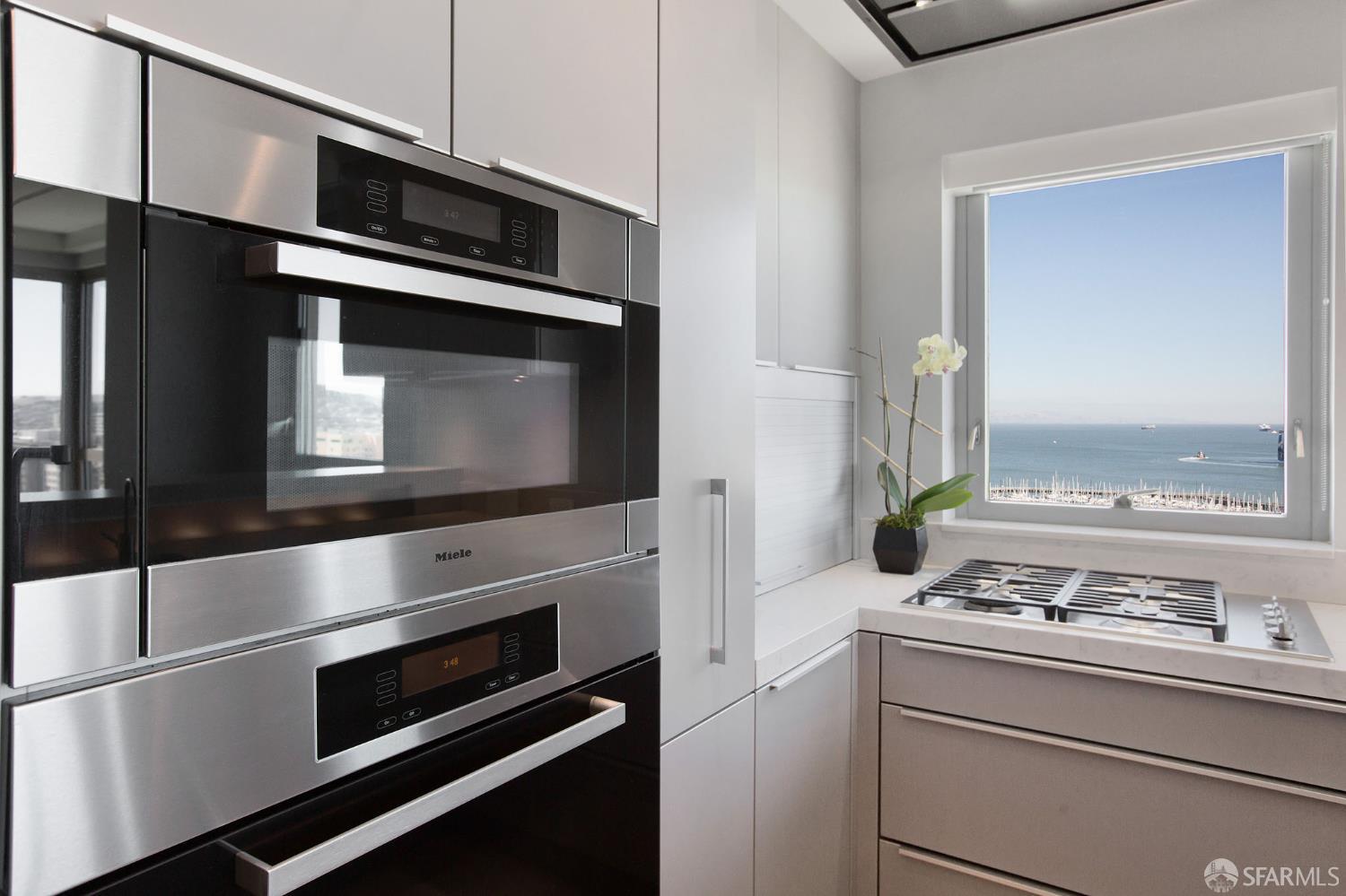 Detail Gallery Image 36 of 56 For 229 Brannan St 16e,  San Francisco,  CA 94107 - 2 Beds | 2 Baths