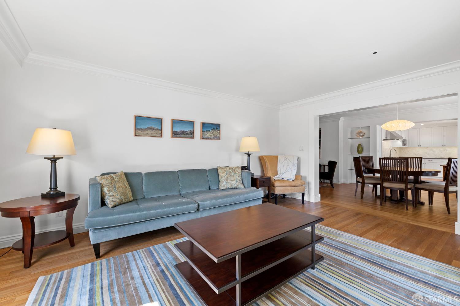 Photo #11: 425066648 Listing: Photo #11