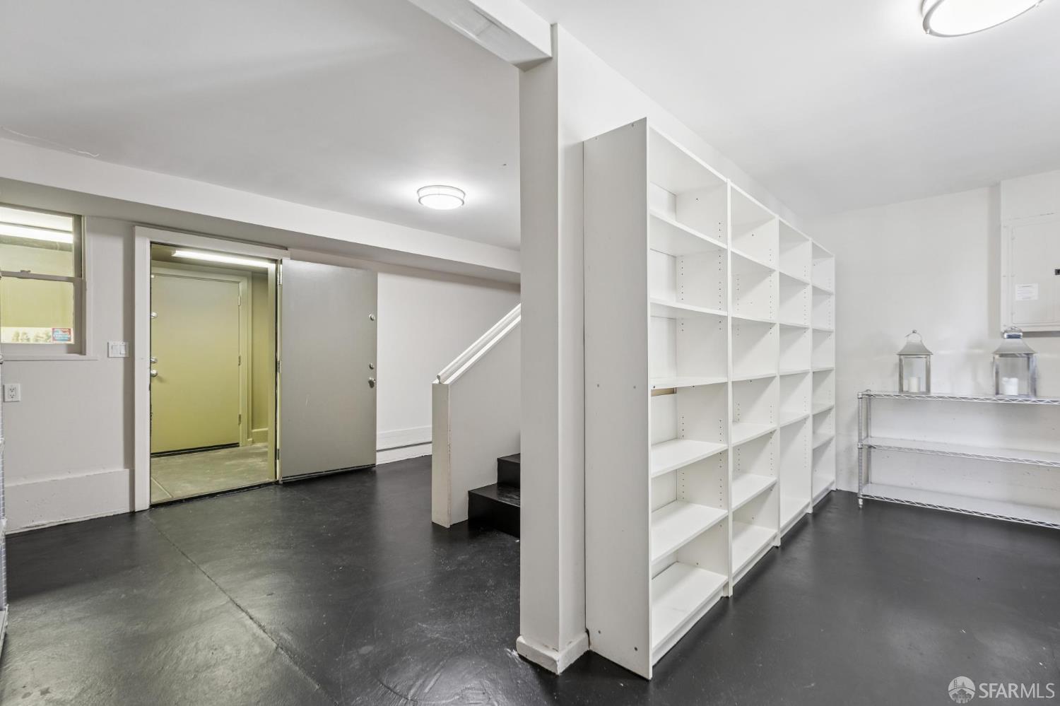 Detail Gallery Image 64 of 72 For 2221 Scott St, San Francisco,  CA 94115 - 5 Beds | 4/1 Baths
