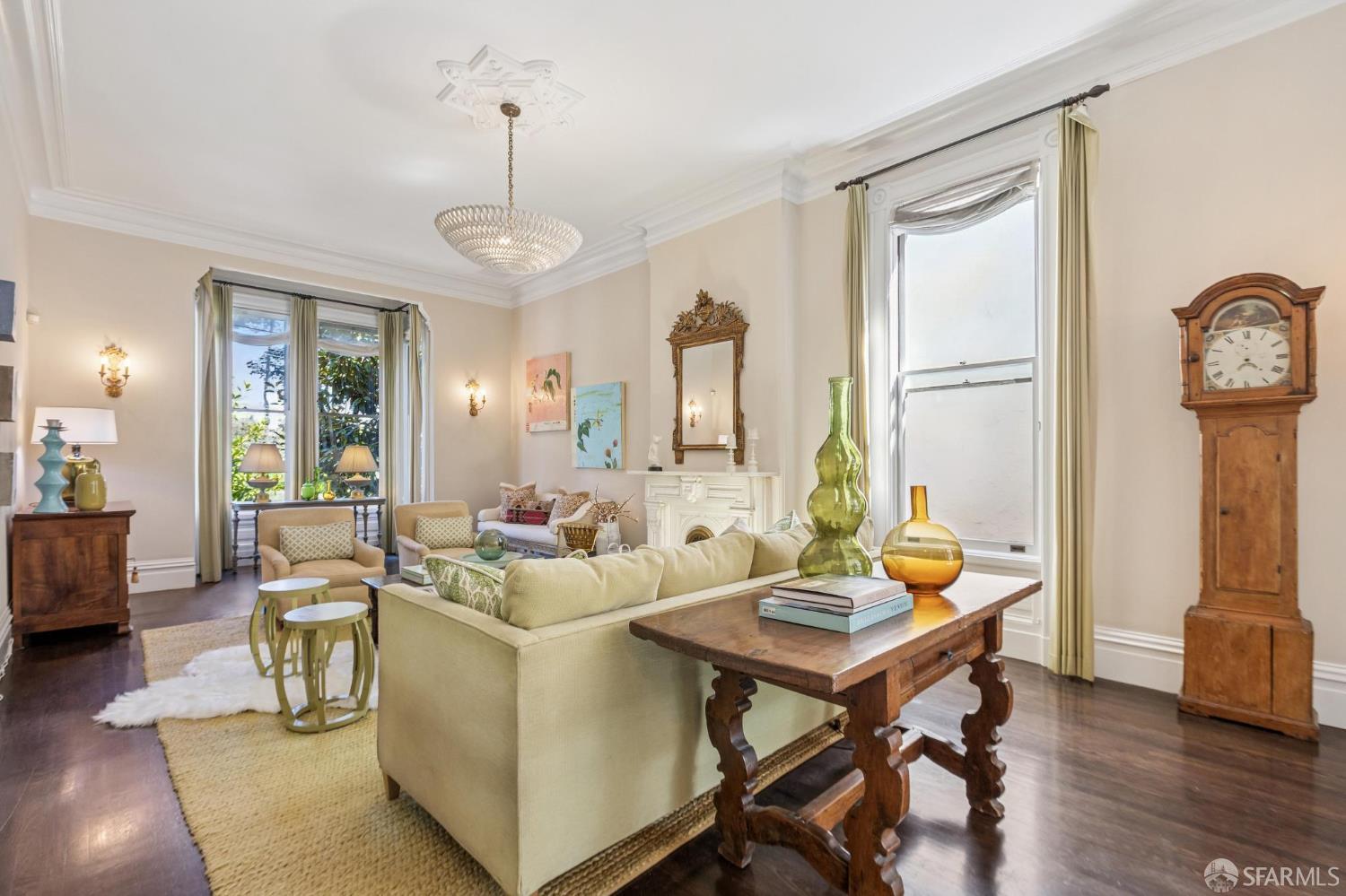 Detail Gallery Image 13 of 72 For 2221 Scott St, San Francisco,  CA 94115 - 5 Beds | 4/1 Baths