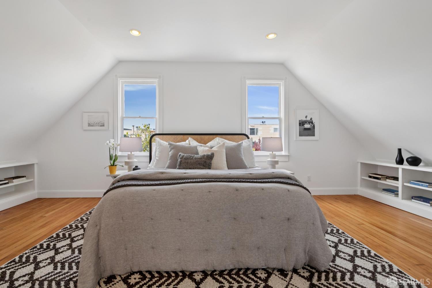 Detail Gallery Image 24 of 37 For 2838 Golden Gate Ave, San Francisco,  CA 94123 - 5 Beds | 2 Baths