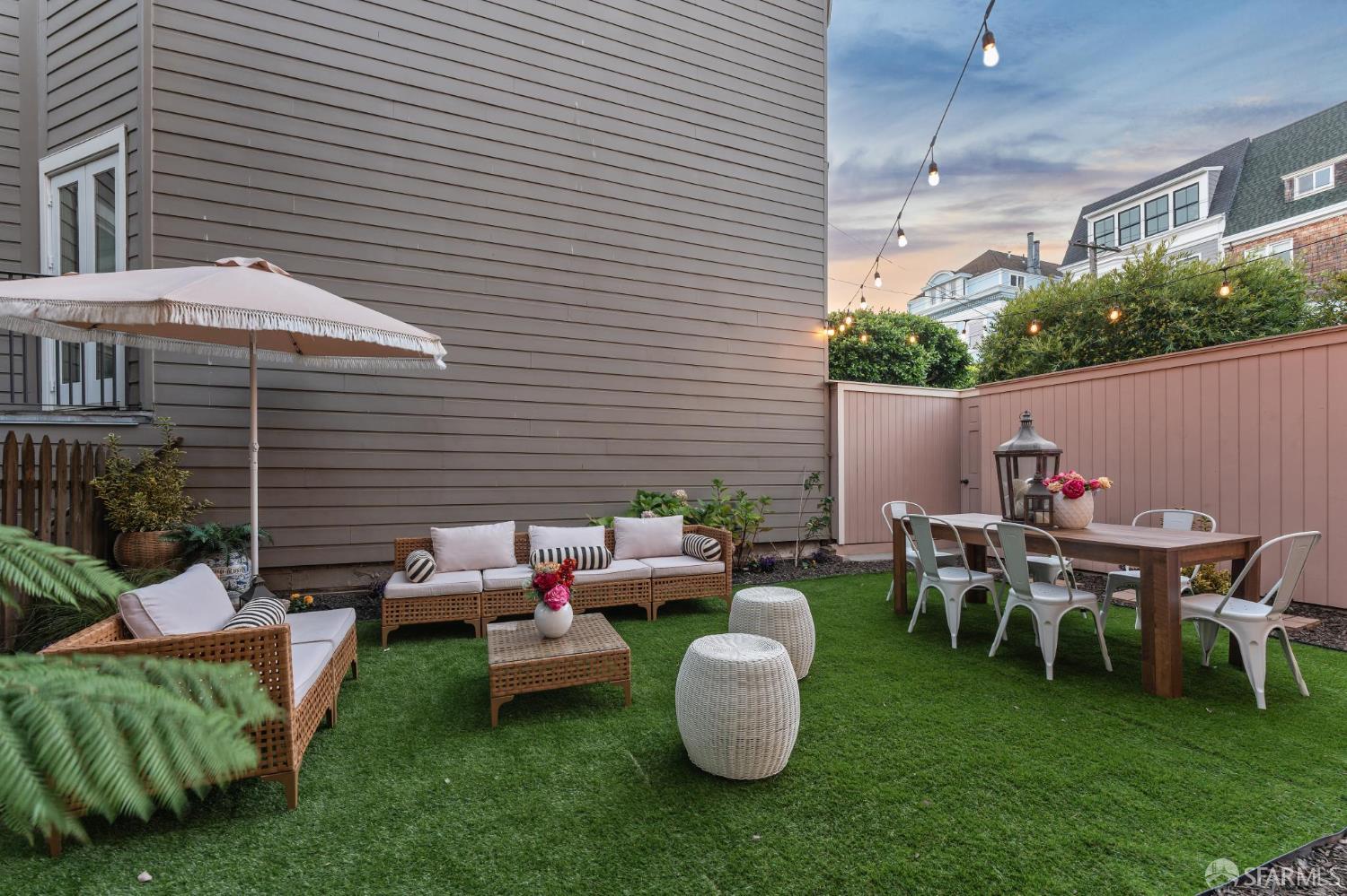Detail Gallery Image 33 of 72 For 2221 Scott St, San Francisco,  CA 94115 - 5 Beds | 4/1 Baths