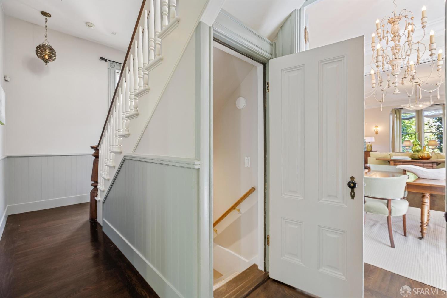 Detail Gallery Image 59 of 72 For 2221 Scott St, San Francisco,  CA 94115 - 5 Beds | 4/1 Baths