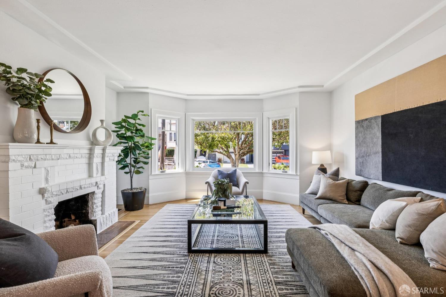 Detail Gallery Image 4 of 45 For 67 Otsego Ave, San Francisco,  CA 94112 - 3 Beds | 2 Baths