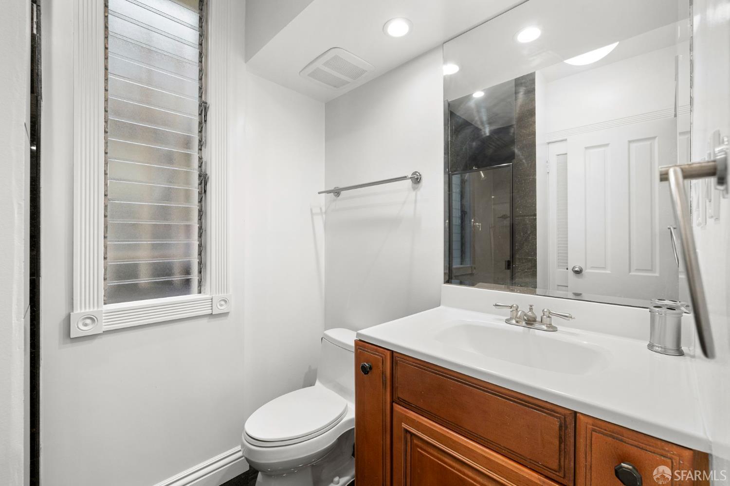 Photo #38: 425066648 Listing: Photo #38