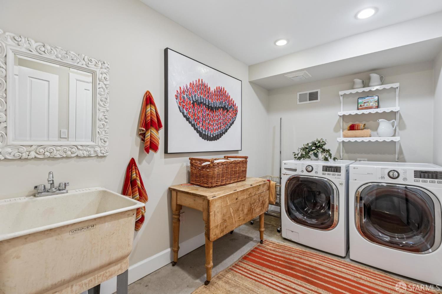 Detail Gallery Image 63 of 72 For 2221 Scott St, San Francisco,  CA 94115 - 5 Beds | 4/1 Baths