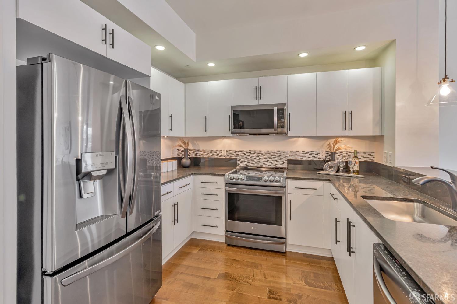 Detail Gallery Image 9 of 41 For 88 E San Fernando St #507,  San Jose,  CA 95113 - 1 Beds | 1 Baths