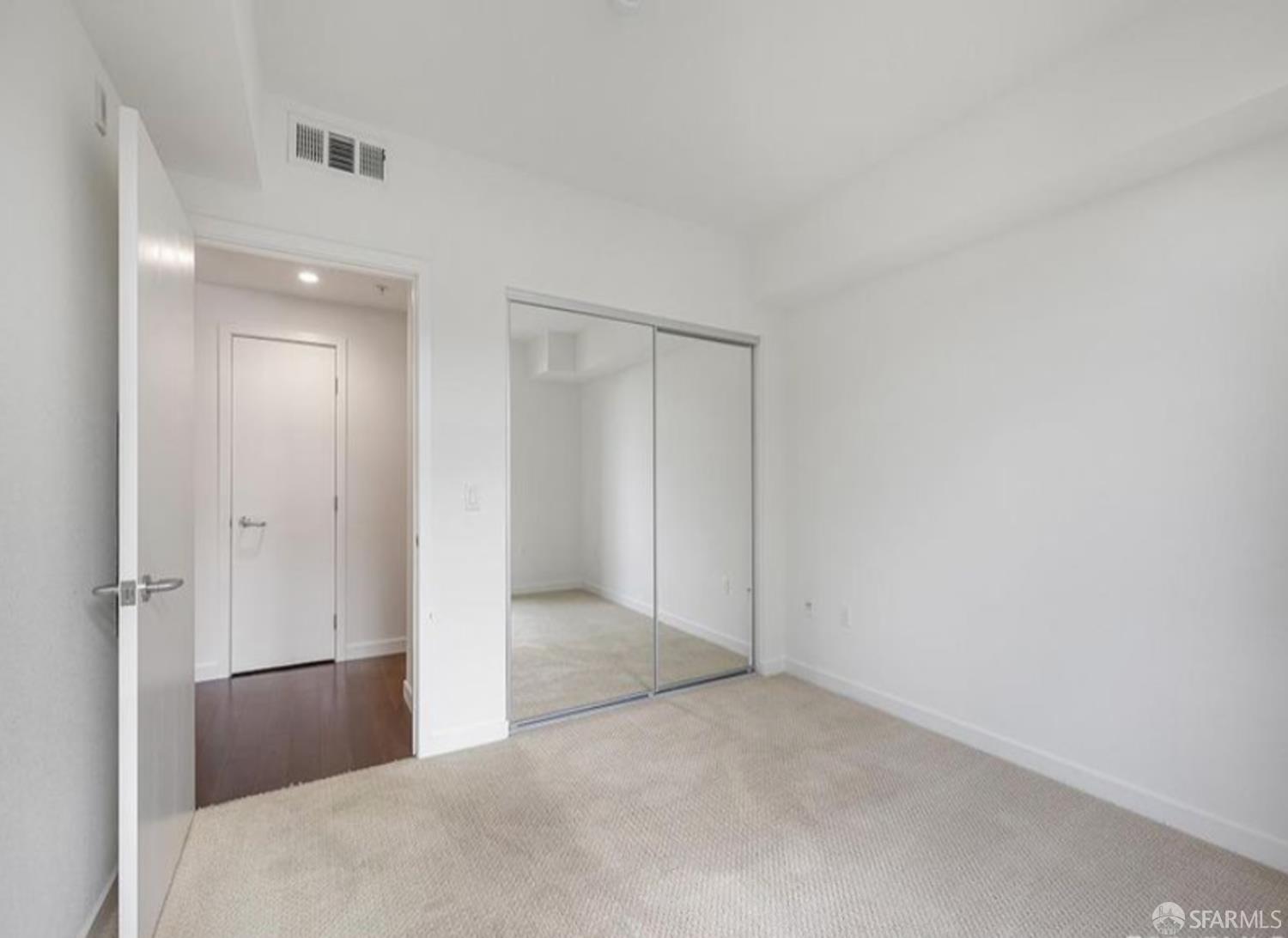 Photo #20: 425070113 Listing: Photo #20