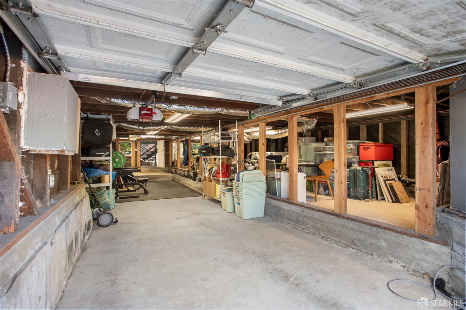 Detail Gallery Image 49 of 74 For 1806 8th Ave, Oakland,  CA 94606 - 3 Beds | 2 Baths