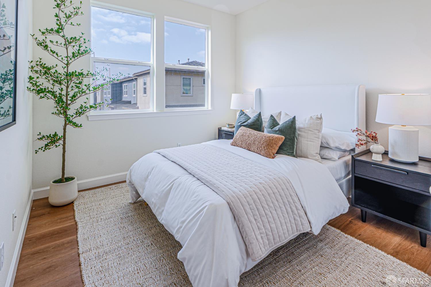 Detail Gallery Image 22 of 31 For 962 E Duane Ave, Sunnyvale,  CA 94085 - 4 Beds | 3/1 Baths