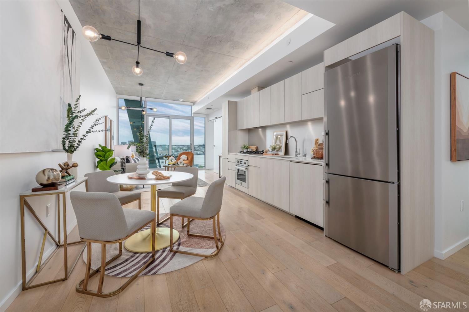 MLS: 425070004 Condo For Sale