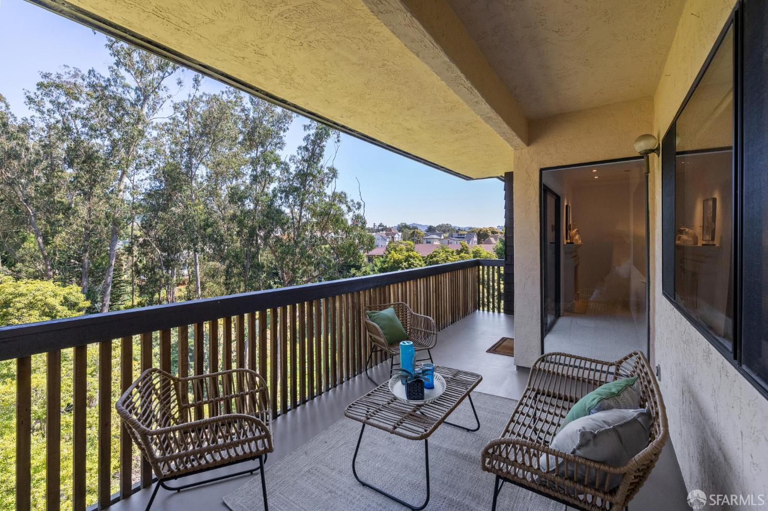 Detail Gallery Image 18 of 61 For 2790 19th Ave #25,  San Francisco,  CA 94132 - 2 Beds | 2 Baths