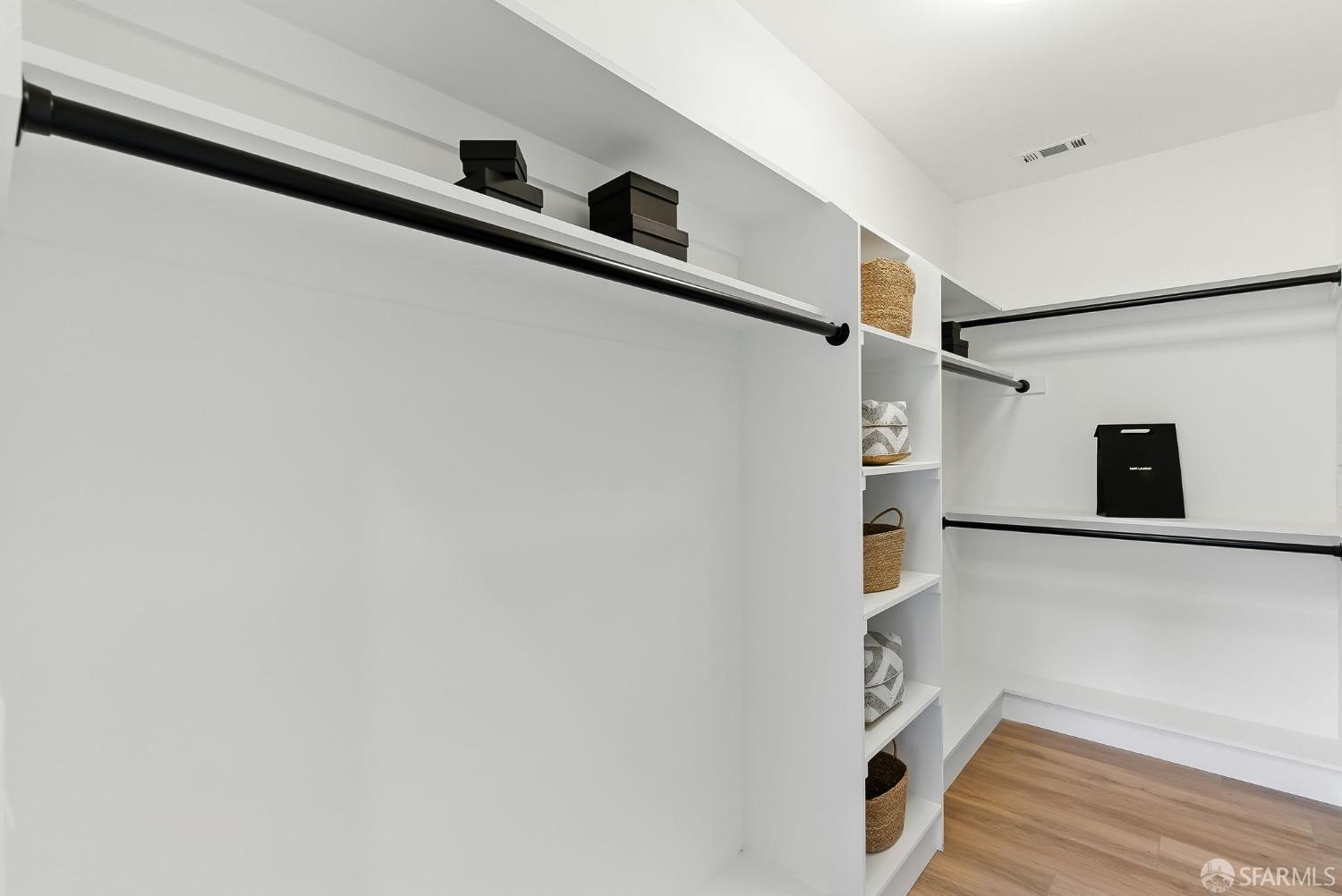 Detail Gallery Image 27 of 43 For 2559 Romley Ln, Alamo,  CA 94507 - 4 Beds | 3/2 Baths