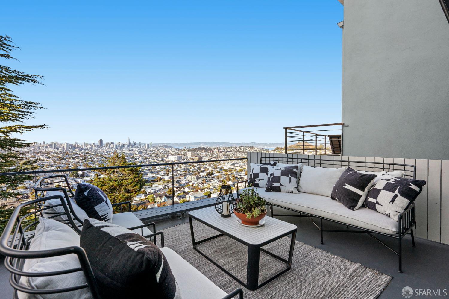 Detail Gallery Image 9 of 49 For 37 Miguel St #2,  San Francisco,  CA 94131 - 2 Beds | 1 Baths