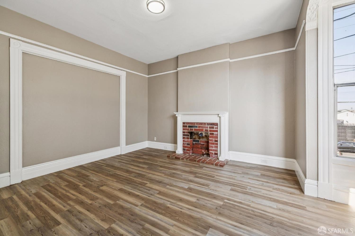 Detail Gallery Image 14 of 64 For 1789 Mckinnon Ave, San Francisco,  CA 94124 - – Beds | – Baths