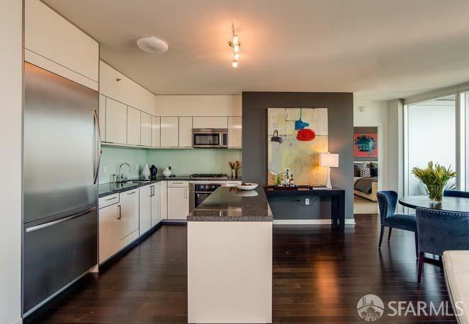 Detail Gallery Image 7 of 37 For 338 Spear St 32a,  San Francisco,  CA 94105 - 2 Beds | 2 Baths