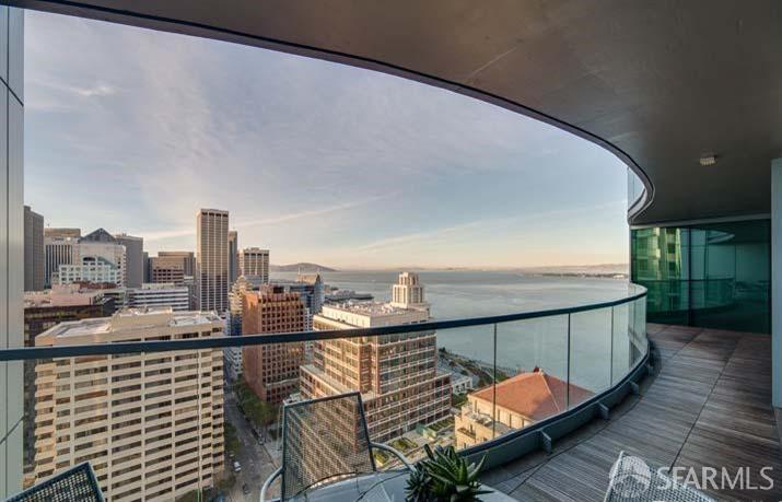 Detail Gallery Image 13 of 37 For 338 Spear St 32a,  San Francisco,  CA 94105 - 2 Beds | 2 Baths