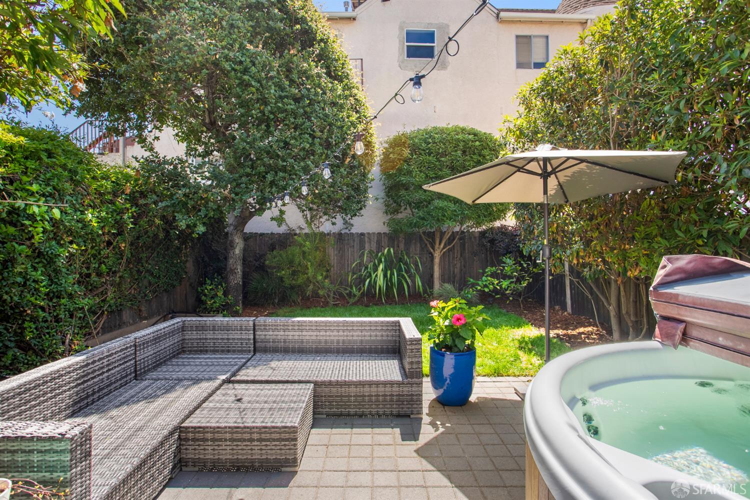 Detail Gallery Image 56 of 74 For 1806 8th Ave, Oakland,  CA 94606 - 3 Beds | 2 Baths