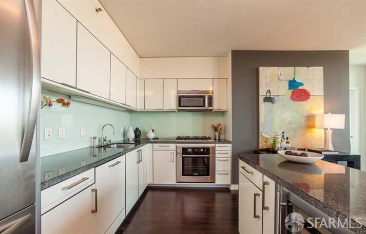 Detail Gallery Image 5 of 37 For 338 Spear St 32a,  San Francisco,  CA 94105 - 2 Beds | 2 Baths