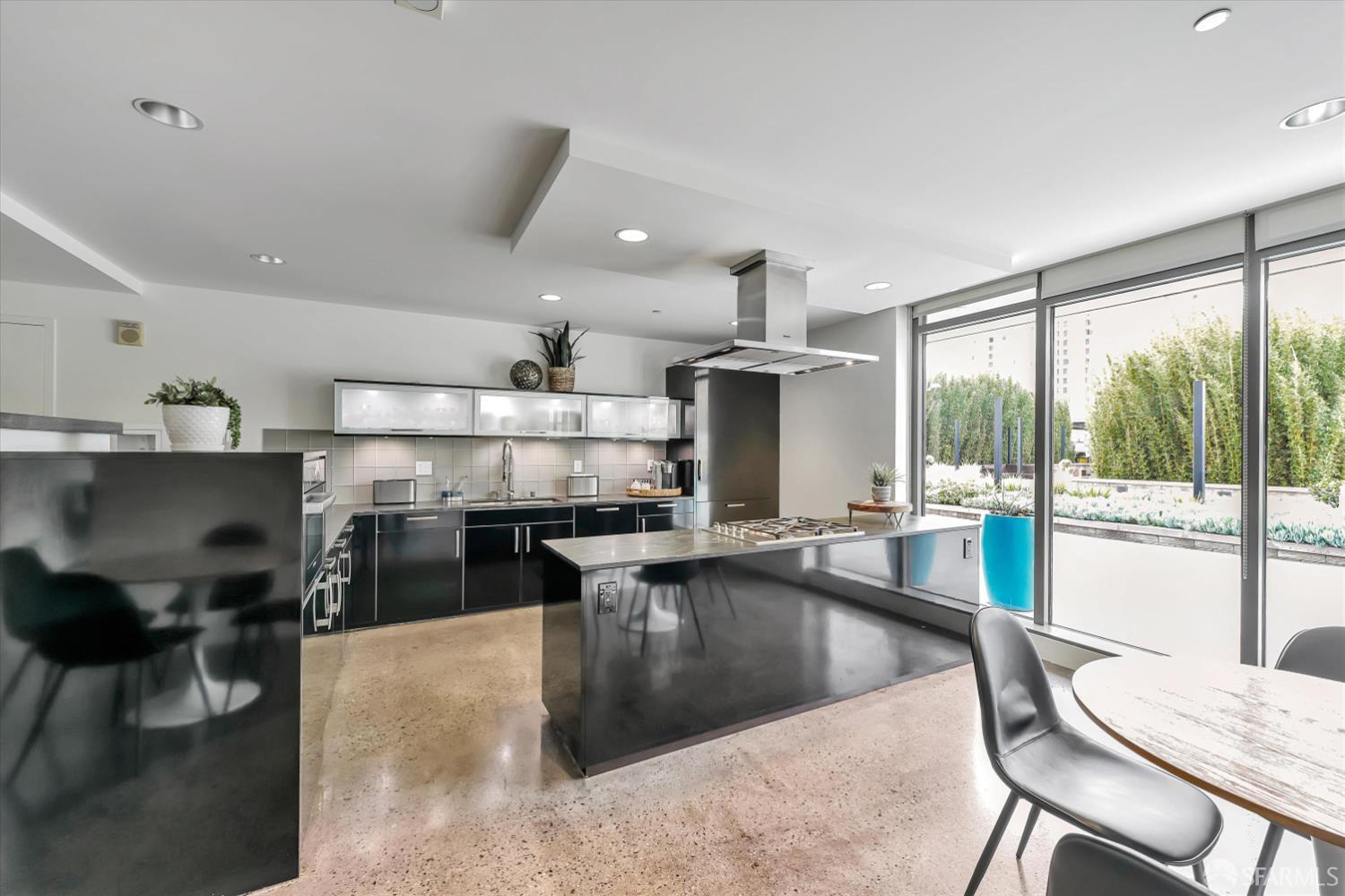 Detail Gallery Image 55 of 65 For 88 E San Fernando St #2103,  San Jose,  CA 95113 - 2 Beds | 2/1 Baths