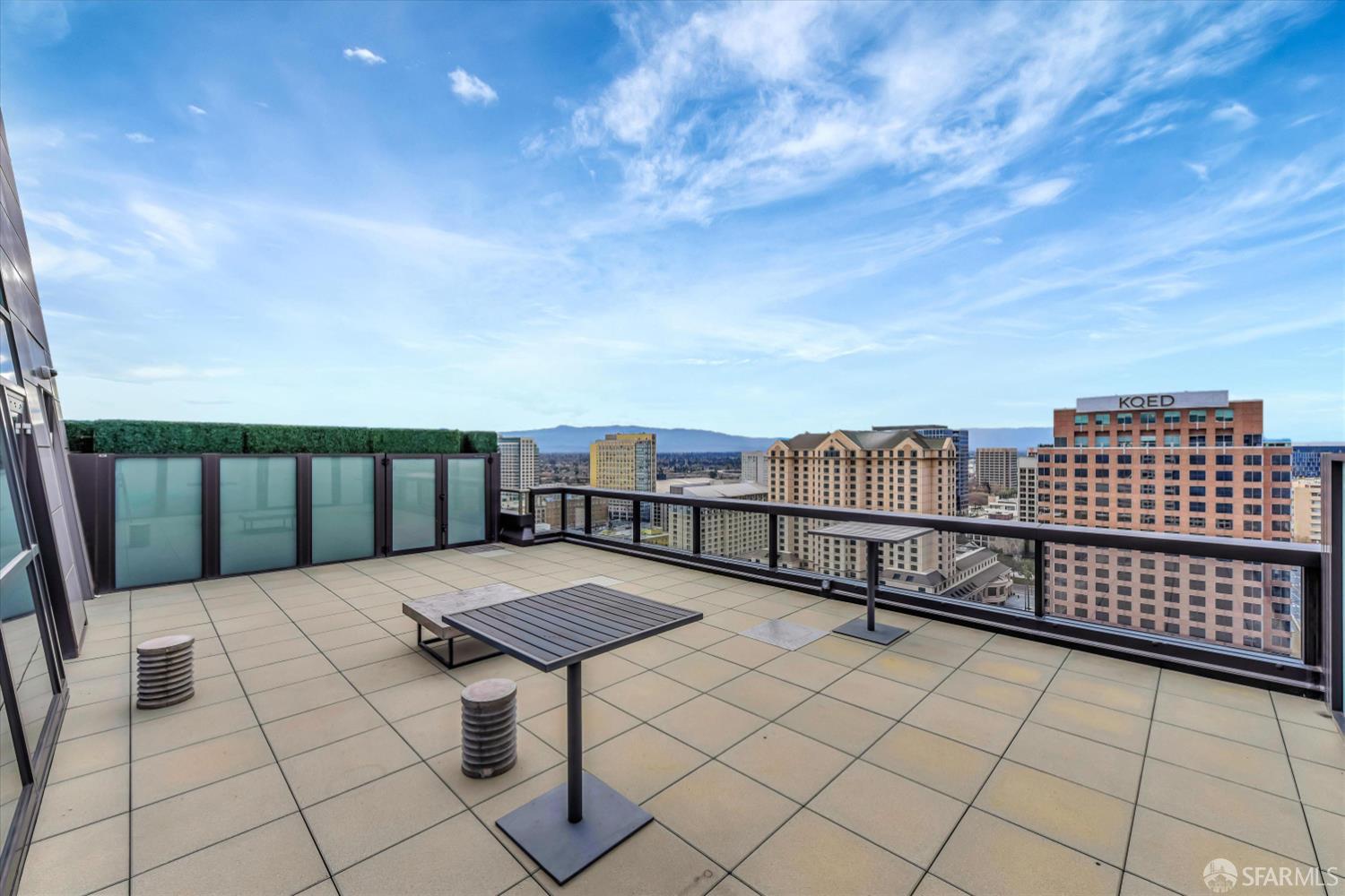 Detail Gallery Image 44 of 65 For 88 E San Fernando St #2103,  San Jose,  CA 95113 - 2 Beds | 2/1 Baths