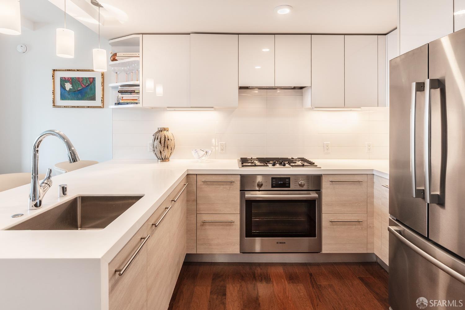 Photo #4: 425069870 Listing 