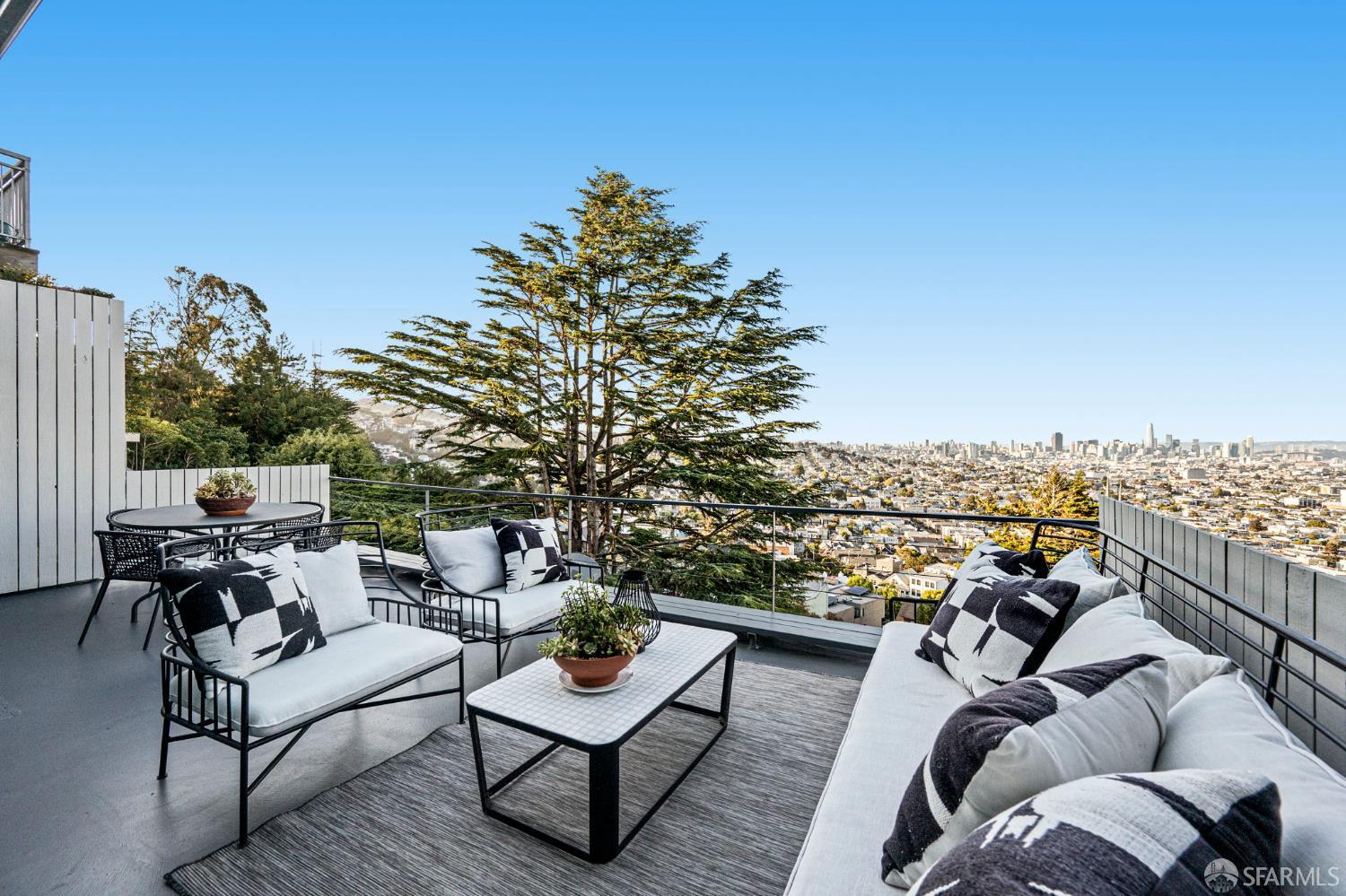 Detail Gallery Image 10 of 49 For 37 Miguel St #2,  San Francisco,  CA 94131 - 2 Beds | 1 Baths