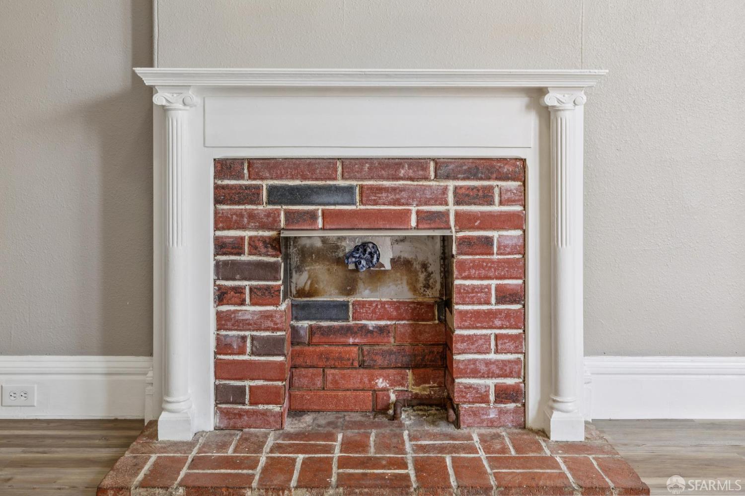 Detail Gallery Image 18 of 64 For 1789 Mckinnon Ave, San Francisco,  CA 94124 - – Beds | – Baths