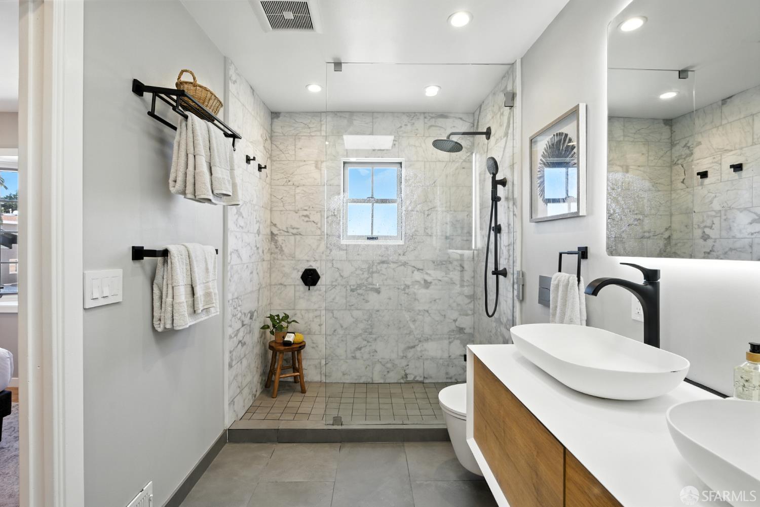 Detail Gallery Image 24 of 66 For 247 Rainier Ave, South San Francisco,  CA 94080 - 3 Beds | 3 Baths