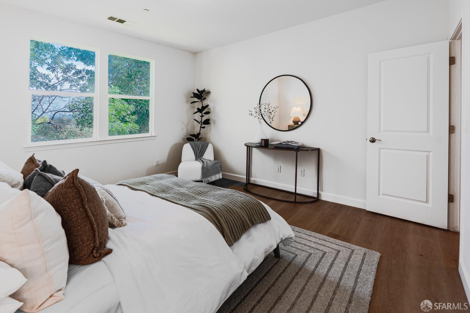 Detail Gallery Image 20 of 31 For 962 E Duane Ave, Sunnyvale,  CA 94085 - 4 Beds | 3/1 Baths