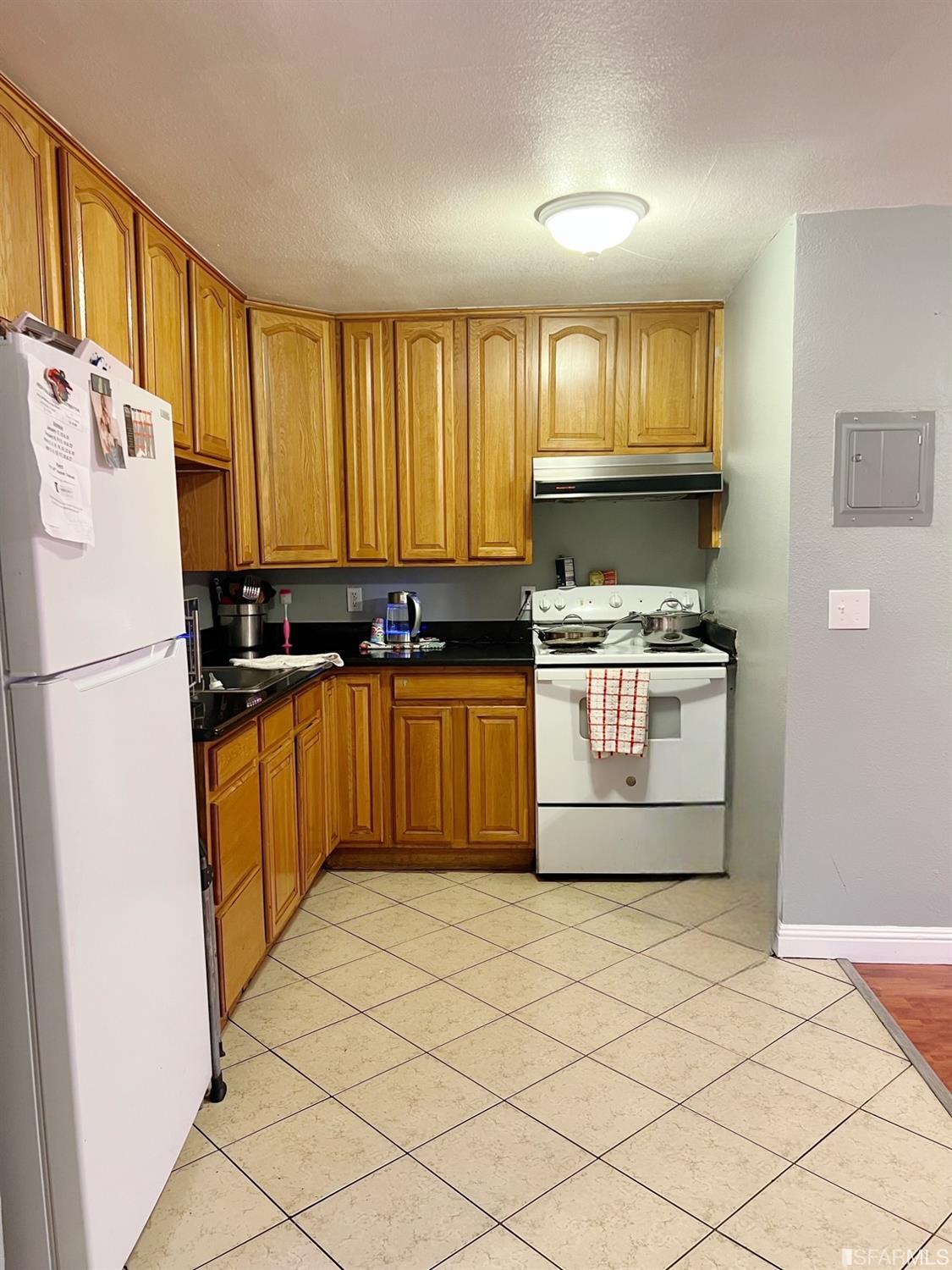 Detail Gallery Image 9 of 24 For 4709 Foothill Blvd, Oakland,  CA 94601 - – Beds | – Baths
