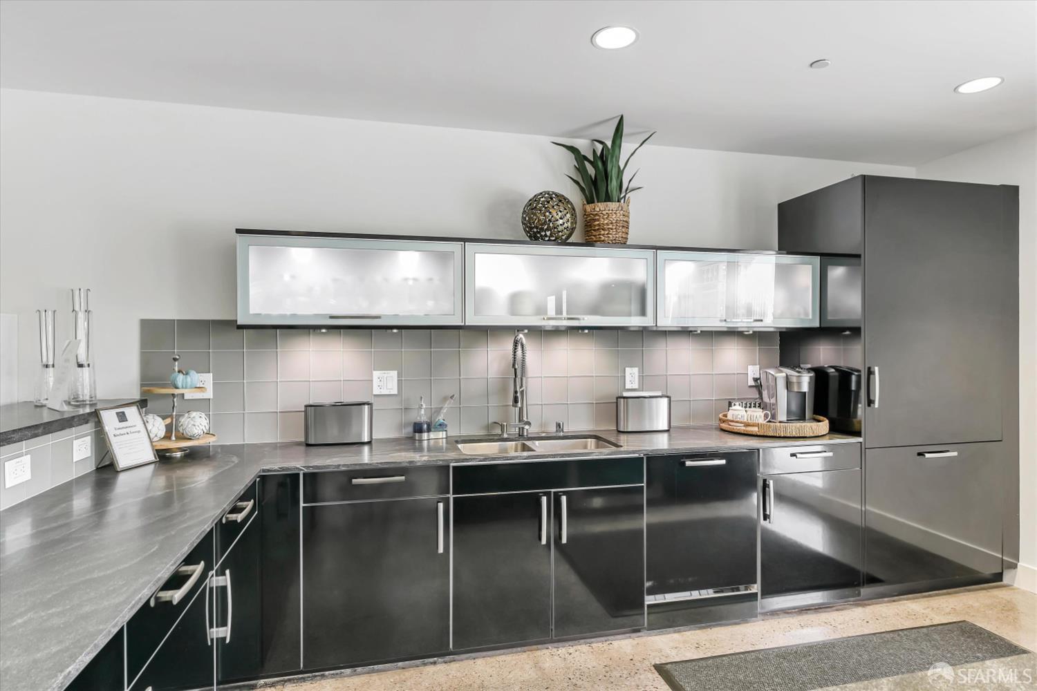 Detail Gallery Image 56 of 65 For 88 E San Fernando St #2103,  San Jose,  CA 95113 - 2 Beds | 2/1 Baths