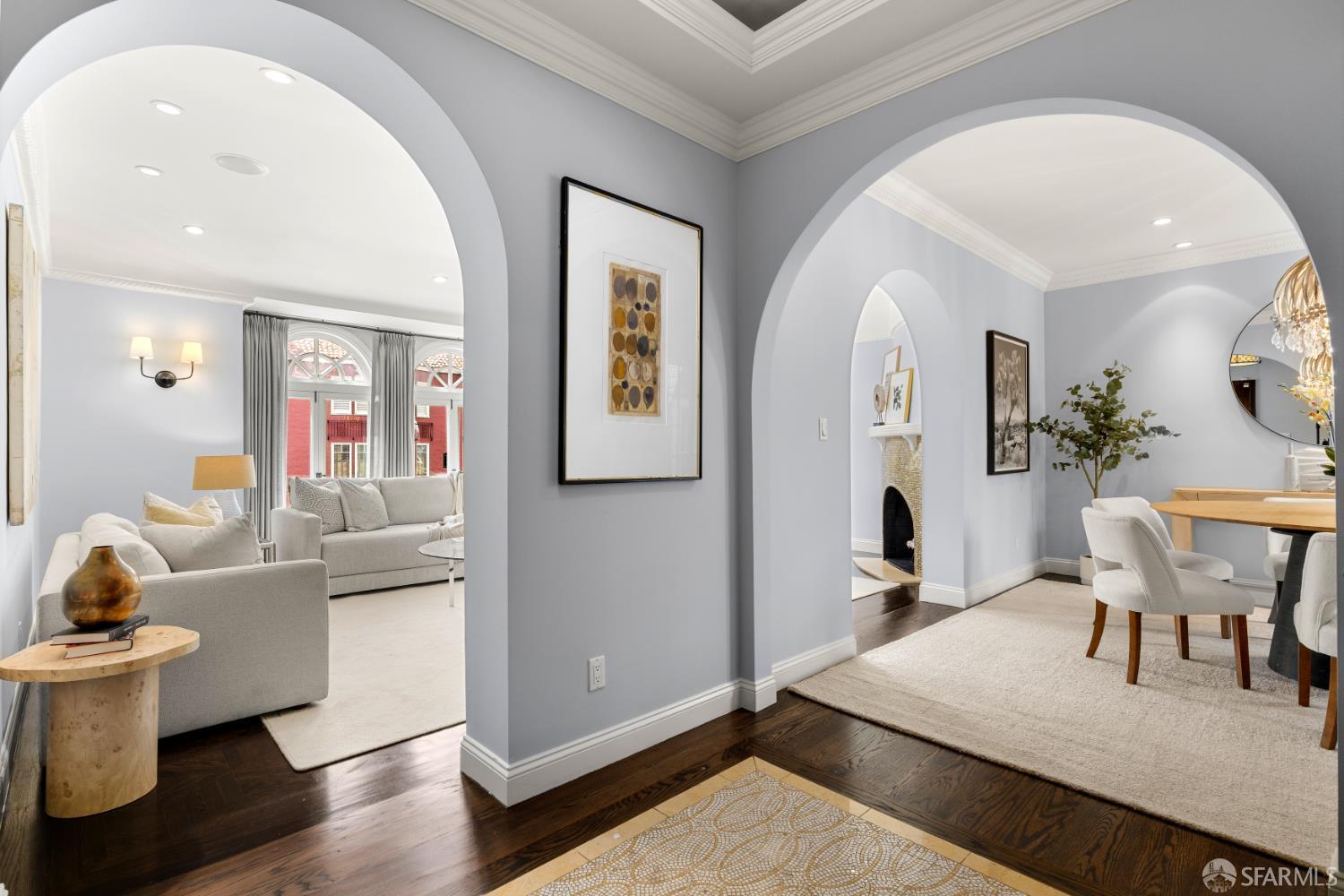 Photo #3: 425066284 Listing 