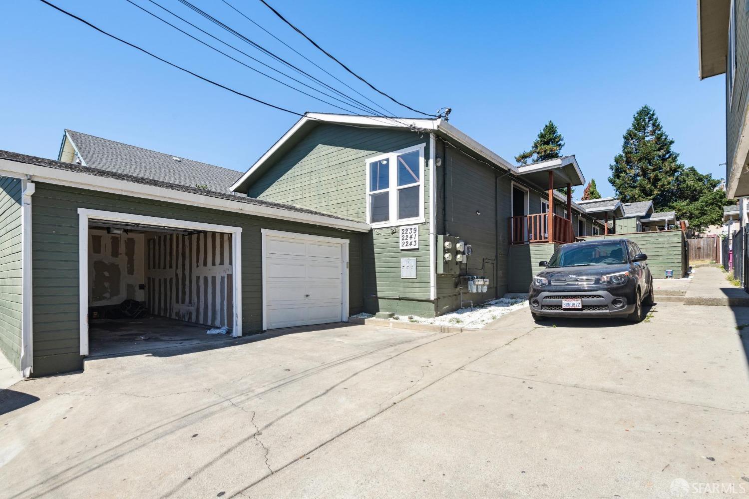 Detail Gallery Image 1 of 1 For 2241 48th Ave, Oakland,  CA 94601 - – Beds | – Baths