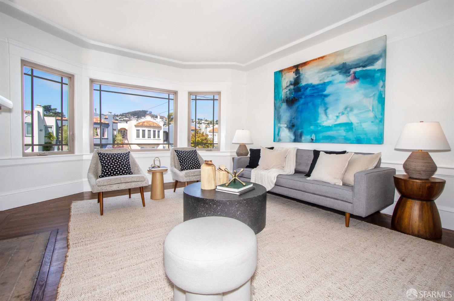 Detail Gallery Image 6 of 29 For 419 Capistrano Ave, San Francisco,  CA 94112 - 2 Beds | 1 Baths