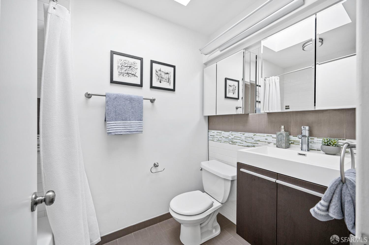 Detail Gallery Image 25 of 49 For 37 Miguel St #2,  San Francisco,  CA 94131 - 2 Beds | 1 Baths