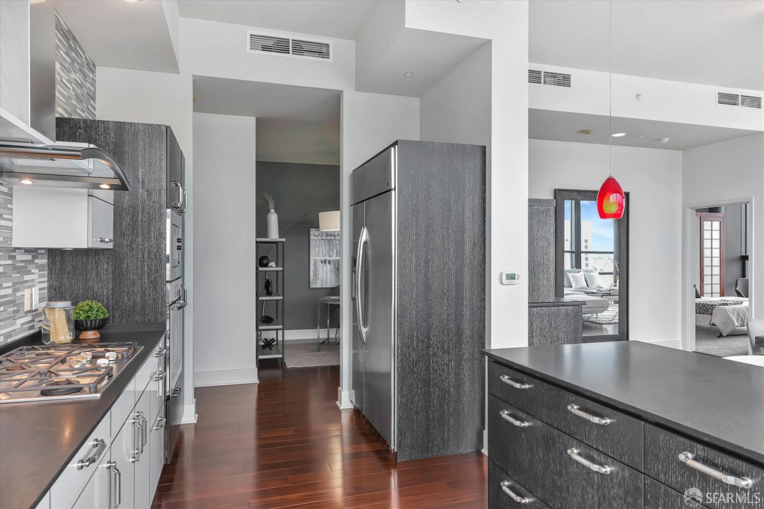 Detail Gallery Image 13 of 65 For 88 E San Fernando St #2103,  San Jose,  CA 95113 - 2 Beds | 2/1 Baths