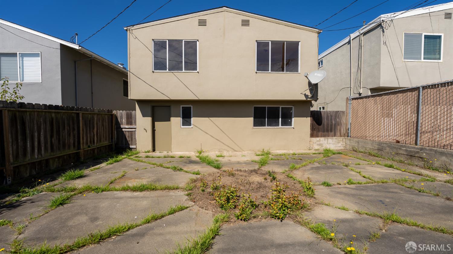 Detail Gallery Image 12 of 16 For 267 St. Catherine Dr, Daly City,  CA 94015 - 3 Beds | 2 Baths