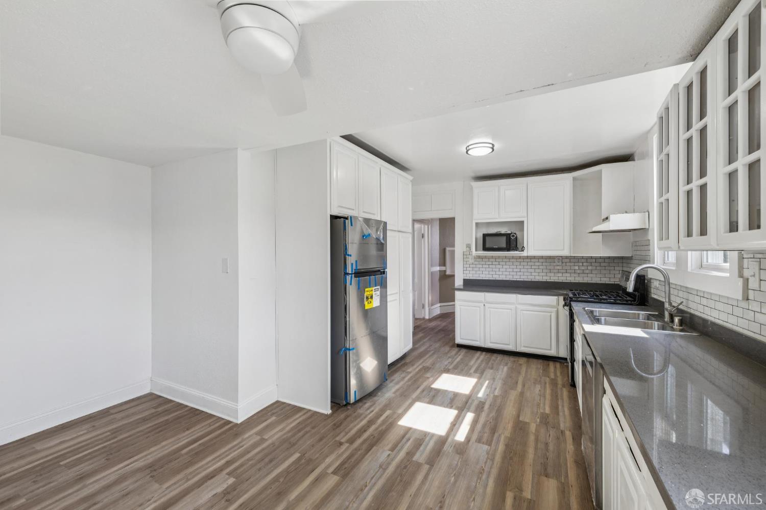 Detail Gallery Image 21 of 64 For 1789 Mckinnon Ave, San Francisco,  CA 94124 - – Beds | – Baths